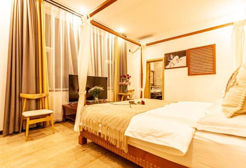 غرفة قياسية مطلّة علي البحر مزوَّدة بشُرفة, Blue Sea