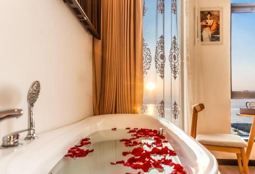 غرفة قياسية سرير كينج, Blue Sea