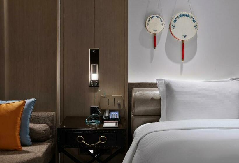 스탠다드 룸 킹사이즈 침대, Hilton Shigatse