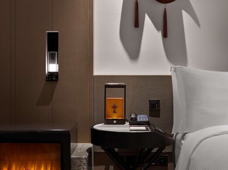 이그제큐티브 룸, Hilton Shigatse