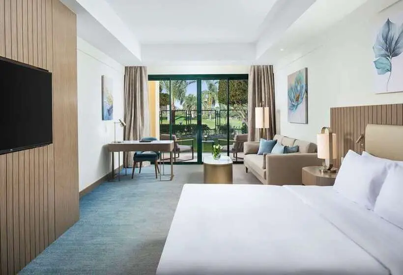 キングサイズベッドのスタンダードルーム, Hilton Shigatse