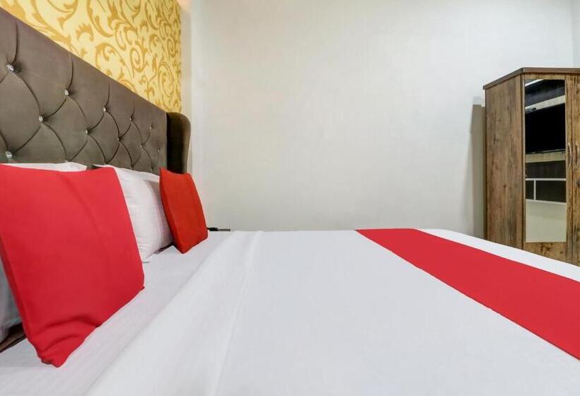 חדר קלאסי לשלושה, Oyo 81954 K7 Regency