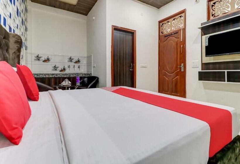 חדר קלאסי לשלושה, Oyo 81954 K7 Regency