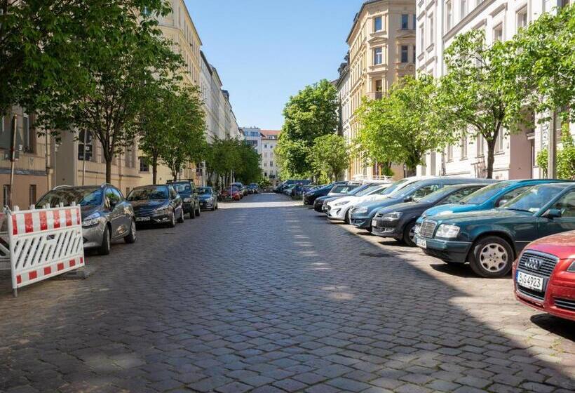 سوئیت 2 خوابه, Limehome Berlin Lottumstraße 4