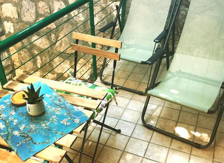 バルコニー付きスタンダードルーム, Millie S Place Sorrento