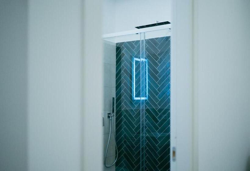 バルコニー付きスタンダードルーム, Millie S Place Sorrento