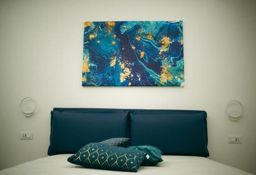 バルコニー付きスタンダードルーム, Millie S Place Sorrento