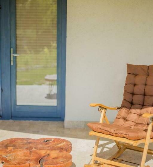 스탠다드 룸, Pensiunea Nest