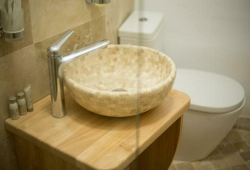 스탠다드 룸, Pensiunea Nest