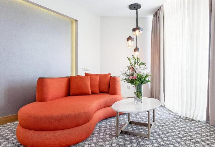Deluxe Suite Sea View, Salamis Bay Conti Hotel Resort & Spa & Casino