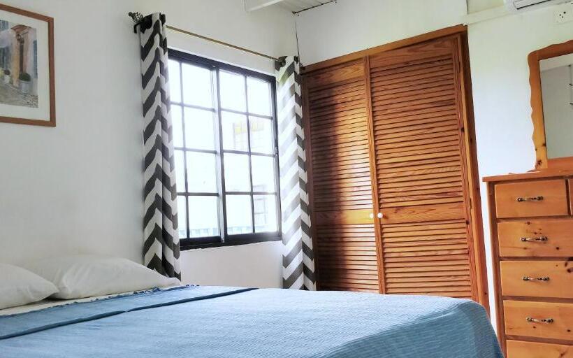 Apartamento 2 Dormitorios, Bananaquit Near The Beach!