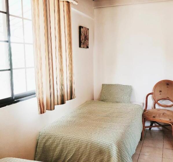 Apartamento 1 Dormitorio, Bananaquit Near The Beach!