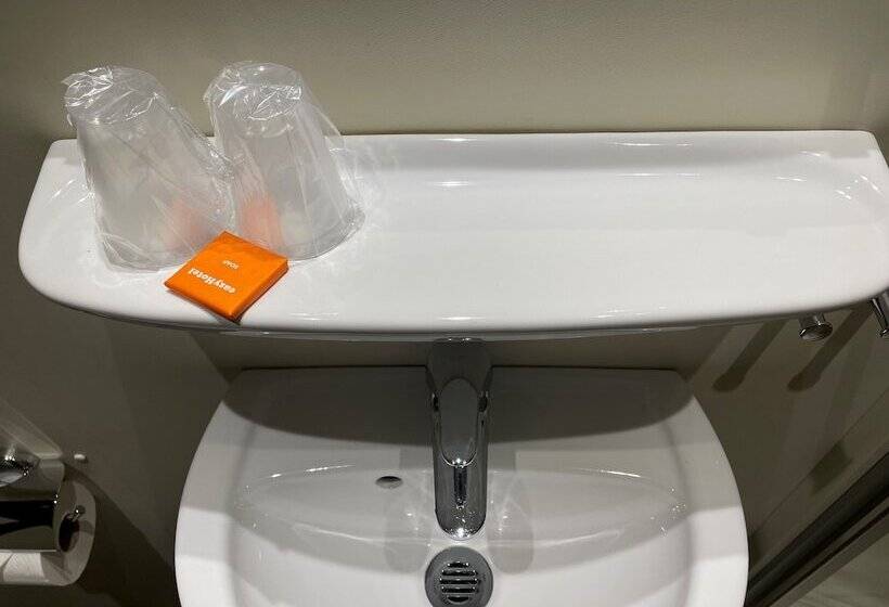 اتاق استاندارد, Easyhotel Zürich Limmatplatz