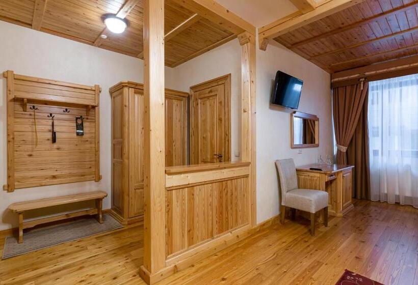 سوییت جونیور, Ganz Ski Lift 5