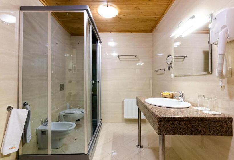 سوییت, Ganz Ski Lift 5