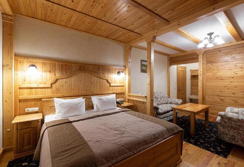 سوییت جونیور با بالکن, Ganz Ski Lift 5