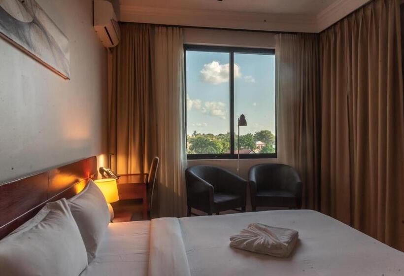 اتاق لوکس با بالکن, Pauraque Soho