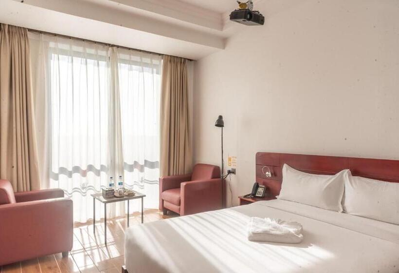 اتاق لوکس با بالکن, Pauraque Soho