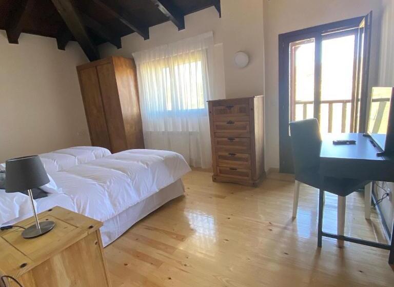 غرفة ديلوكس, Pena Trevinca