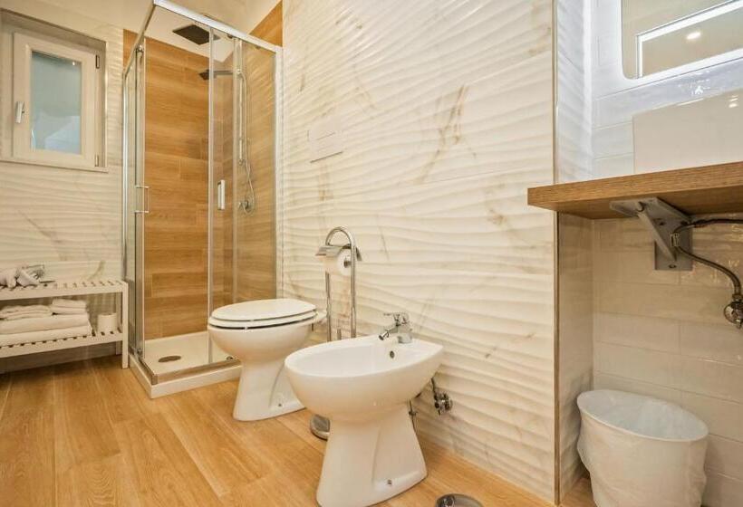 带大床的高级房间, Infinity Castellabate B & B Di Charme