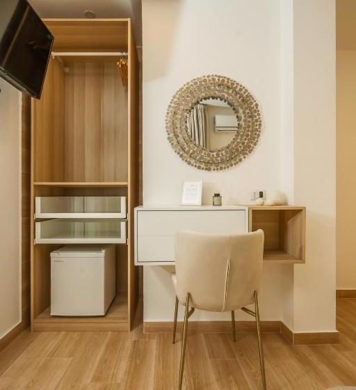 带大床的标准间, Infinity Castellabate B & B Di Charme