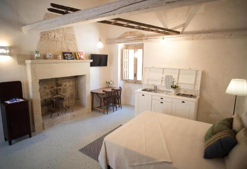 סטודיו סטנדרט עם מרפסת, Historia  Dimore Corte Chiesa