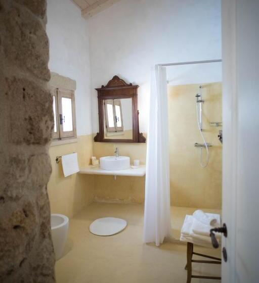 Студия Стандарт Interior, Historia  Dimore Corte Chiesa