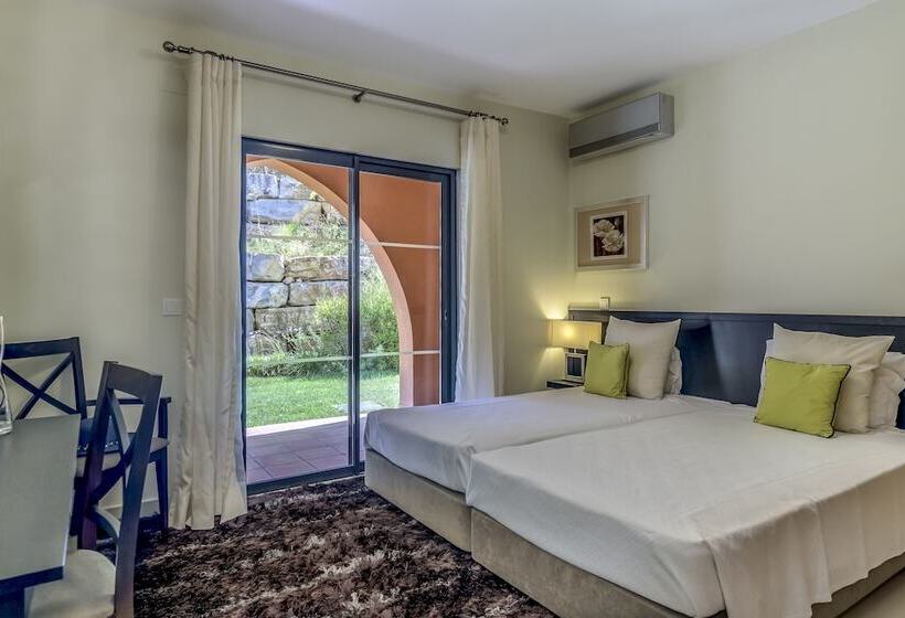 Апартаменты 2 Спальни, Amendoeira Golf Resort