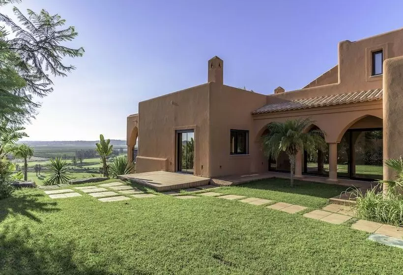 Villa 3 Makuuhuonetta, Amendoeira Golf Resort