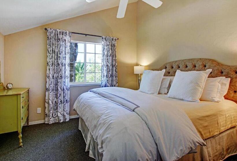 스탠다드 룸 킹사이즈 침대, Bungalows 313