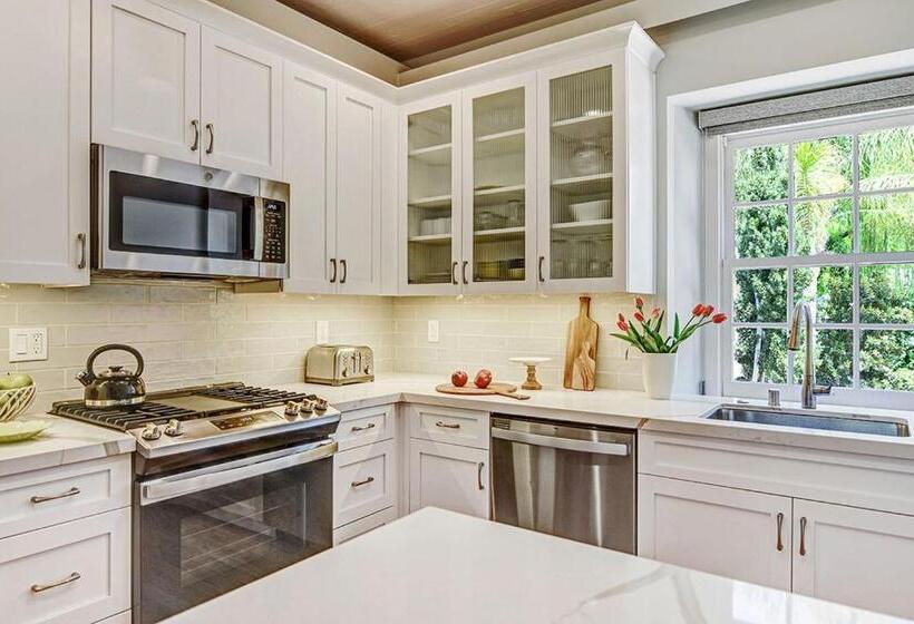 스탠다드 룸 킹사이즈 침대, Bungalows 313