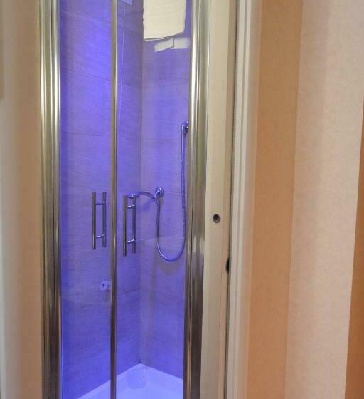 三人经典房间, Euro