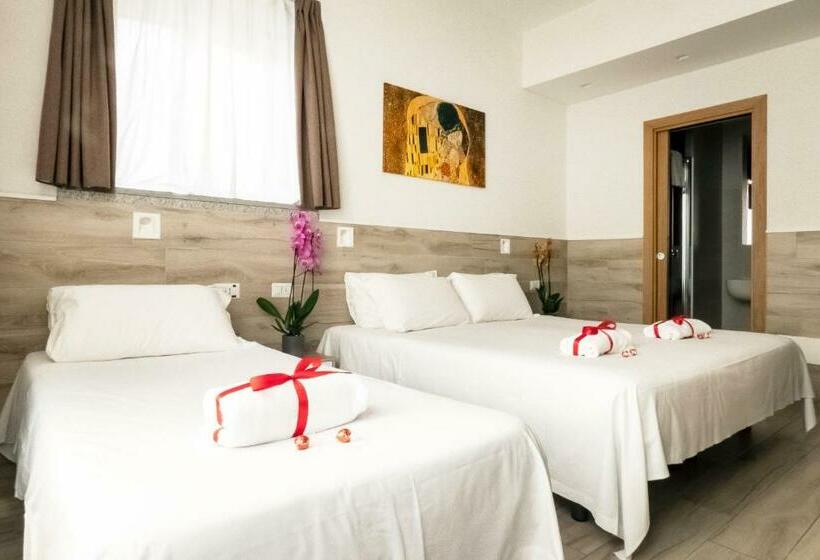 高级三人间, Euro