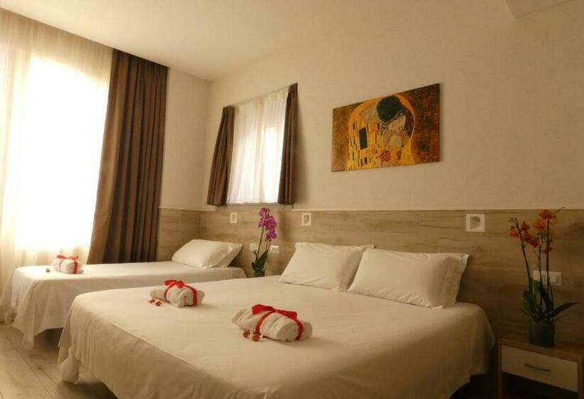 高级三人间, Euro