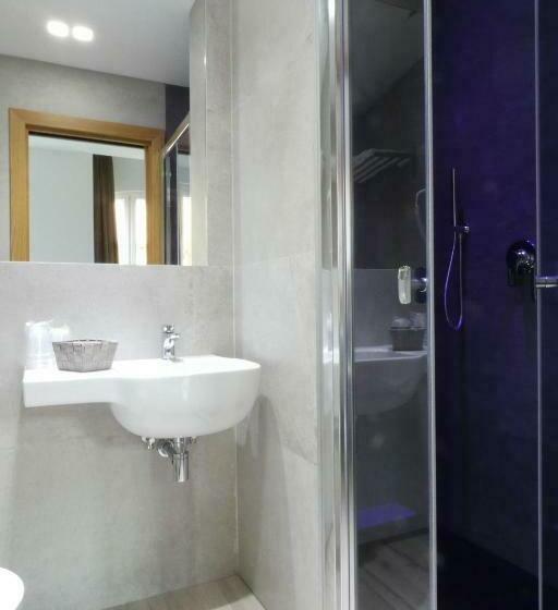 高级三人间, Euro