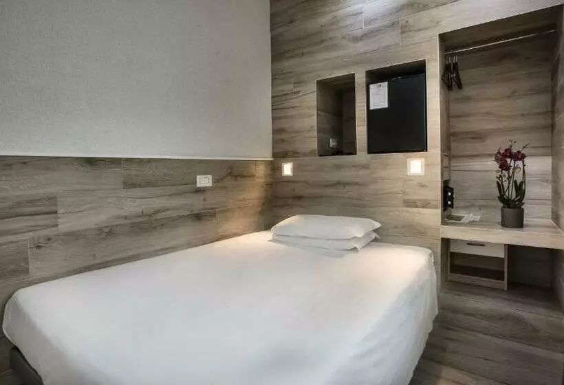 Premium Single Room
