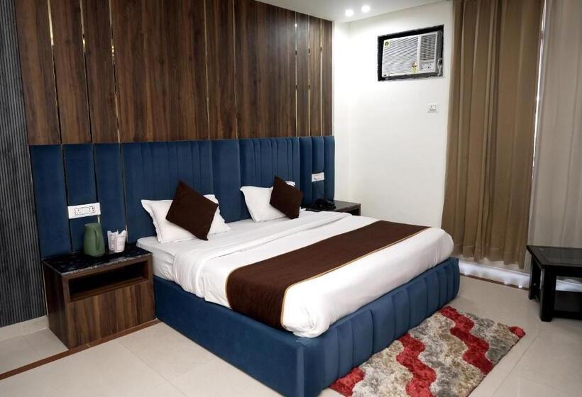 스탠다드 룸, Bhawani International