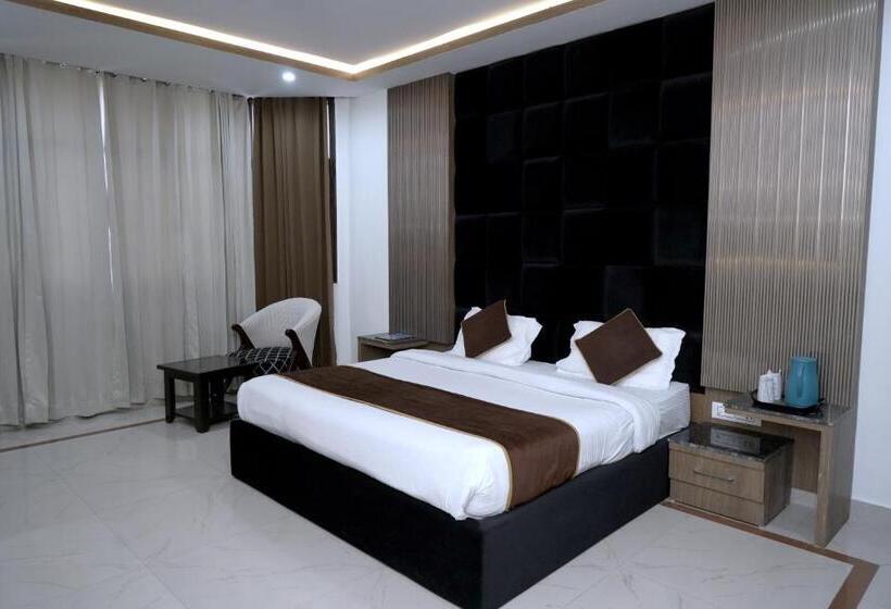 스탠다드 룸, Bhawani International