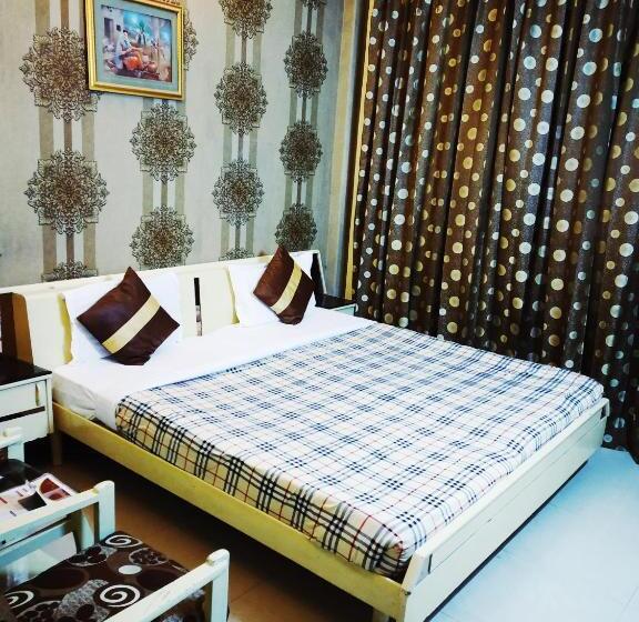 Номер Стандарт, Cj International