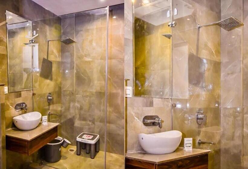 Люкс, Cj International