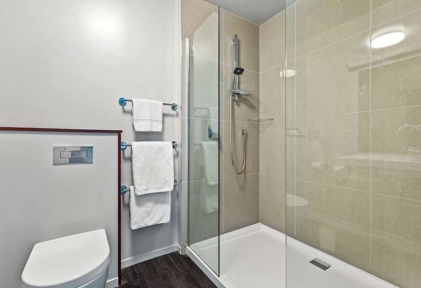 سوییت اجرایی, Comfort Hotel Benvenue
