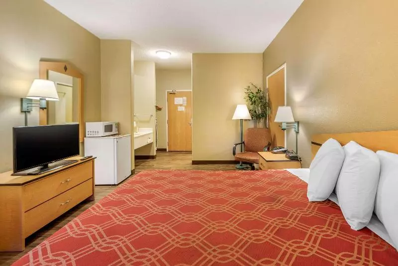 身障者適用スタンダードルーム, Doubletree By Hilton Dallas   Farmers Branch
