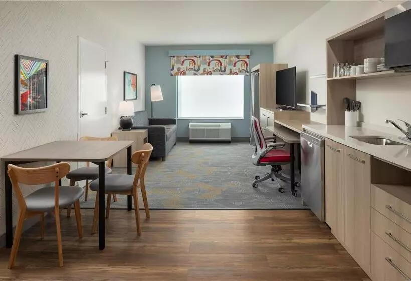 キングサイズベッドのスタンダードルーム, Embassy Suites By Hilton Albuquerque