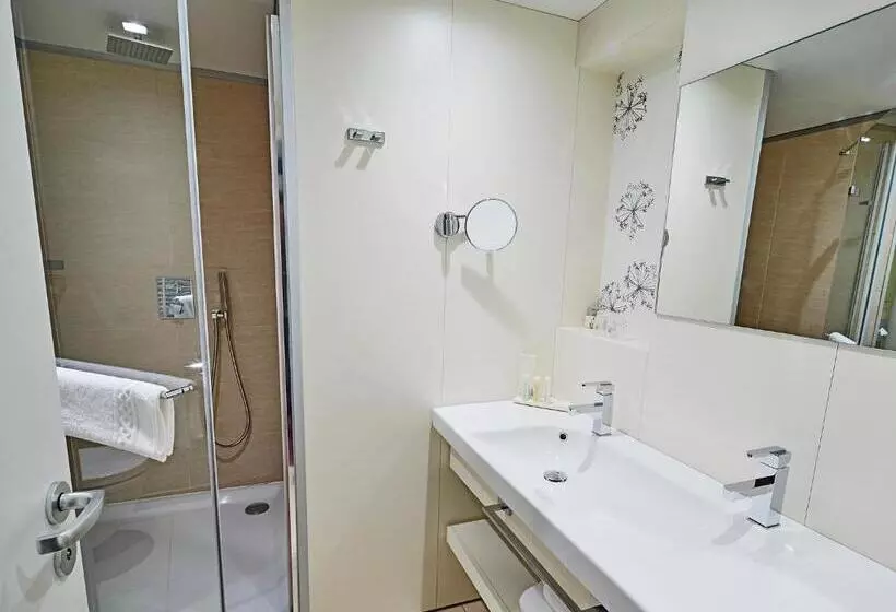 اتاق سوپریور, Golden Tulip Amnéville Hôtel Spa & Casino