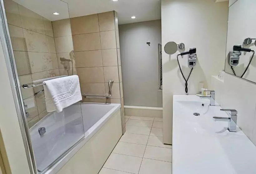 اتاق استاندارد, Golden Tulip Amnéville Hôtel Spa & Casino