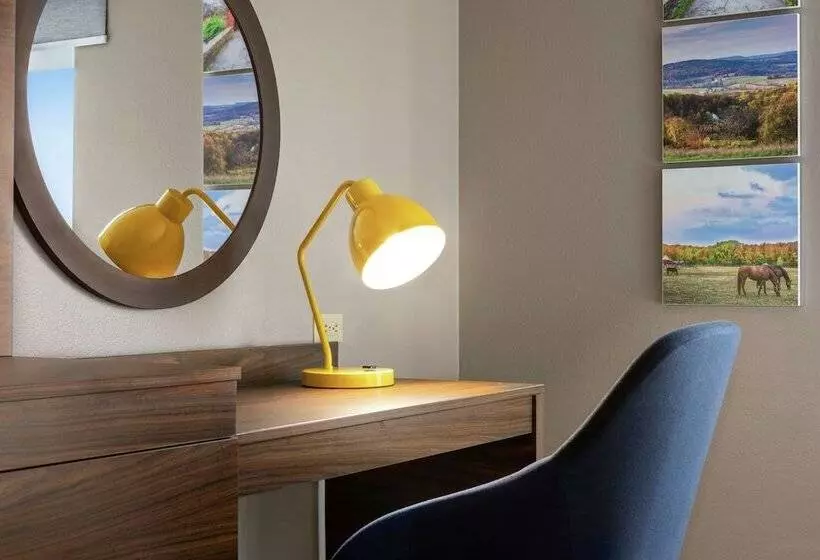 身障者適用スタンダードルーム, Hampton Inn & Suites Frederick Fort Detrick