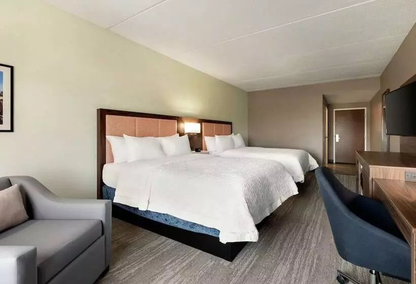 身障者適用スタンダードルーム, Hampton Inn & Suites Frederick Fort Detrick