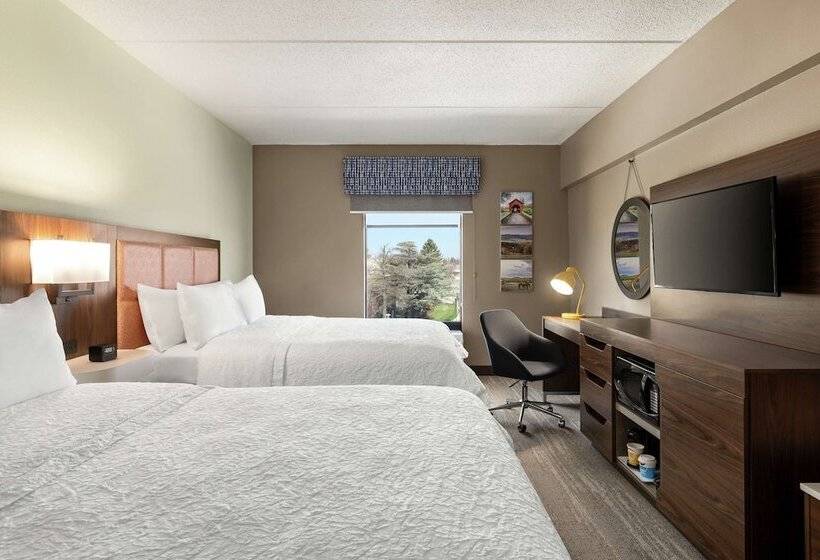 غرفة قياسية لذوى الاحتياجات الخاصة, Hampton Inn & Suites Frederick Fort Detrick