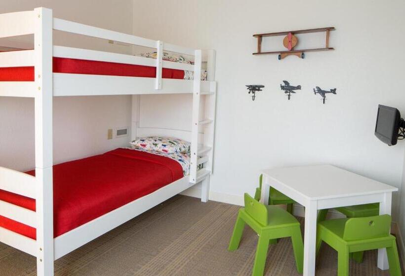 Family Suite, Holiday Inn Hotel & Suites Bloomington Airport, An Ihg