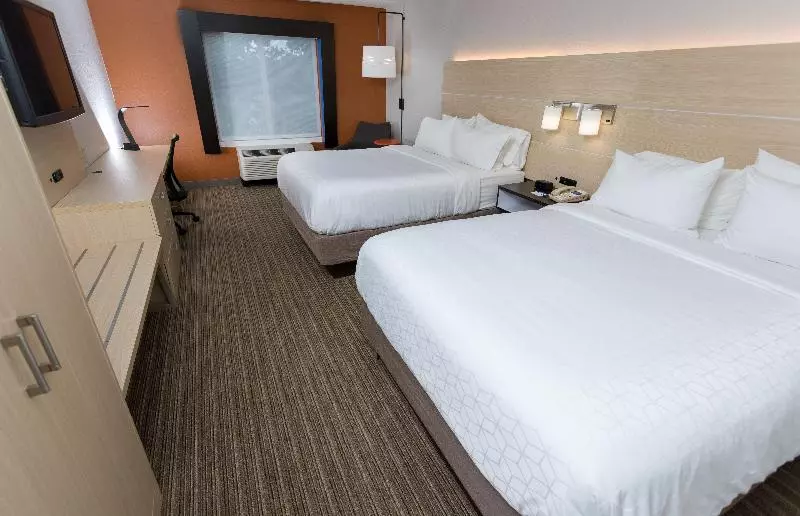 身障者適用スタンダードルーム, Holiday Inn Express Hotel & Suites Athens By Ihg